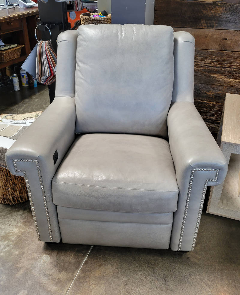 santori leather chair